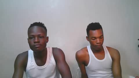 luoislove online show from February 2026 09:39:01 AM