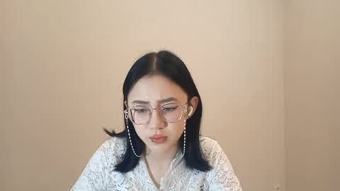 Roxie online show from April 2026 02:22:01 PM