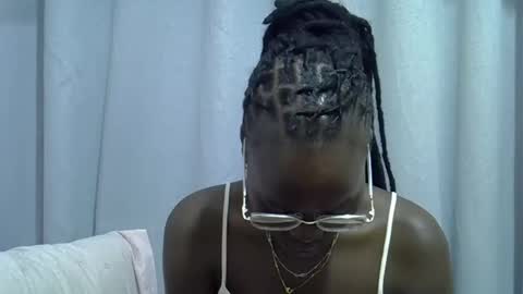 sweet girl online show from December 2025 06:31:01 AM