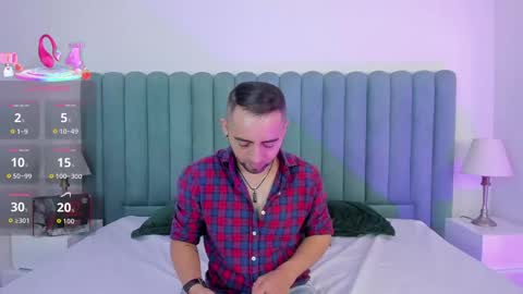 Snapshot of lushian_luna chatting on May 2026 04:45:01 PM Lushian And Luna online show from May 2026 04:45:01 PM