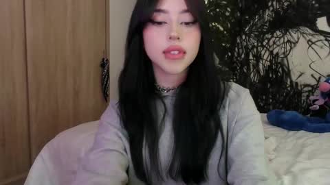 Snapshot of lustful_aprilx chatting on February 2025 08:58:02 PM Valerie April online show from February 2025 08:58:02 PM