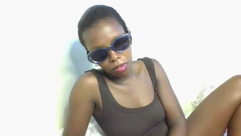 Snapshot of lustrousnerd chatting on February 2025 02:21:01 PM Noreh online show from February 2025 02:21:01 PM