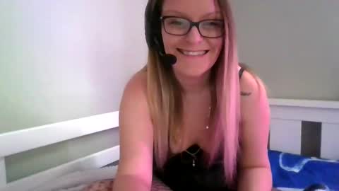 lustylayla0x online show from March 2025 04:55:02 PM