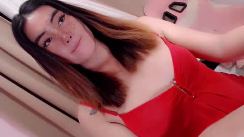 lustyseraphina online show from October 2025 04:12:01 AM