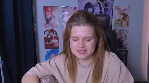 lusy_puff online show from January 2025 04:33:01 PM