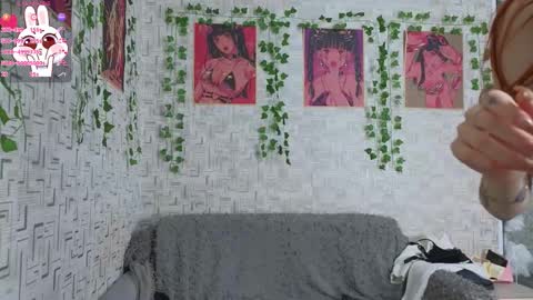 lusypickme online show from December 2025 05:56:02 AM