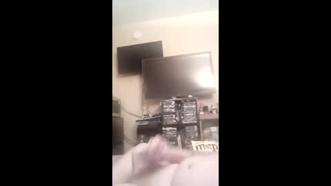 Snapshot of luv2cum4u612 chatting on January 2026 09:36:02 AM luv2cum4u612 online show from January 2026 09:36:02 AM