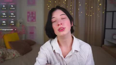 Snapshot of luvenianitschke chatting on February 2026 09:19:02 AM Sasha online show from February 2026 09:19:02 AM