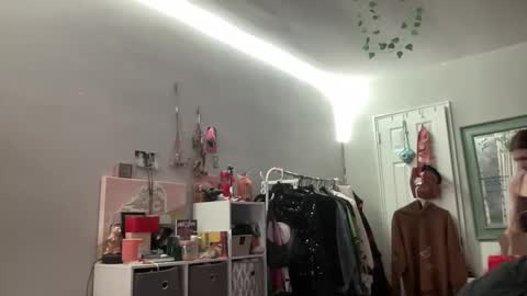 luvkoko online show from February 2026 01:37:02 AM