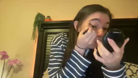 luvrxstarx online show from December 2025 12:49:02 AM