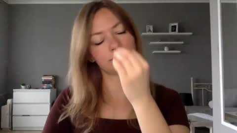 Millie online show from November 2025 08:01:02 AM