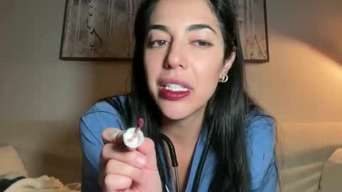 luxcher22 online show from December 2025 05:38:02 AM