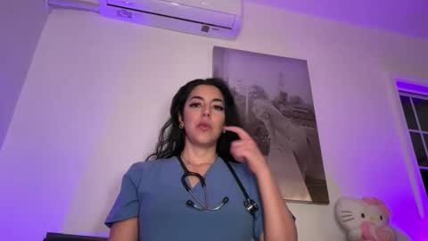 luxcher22 online show from February 2026 07:39:01 AM