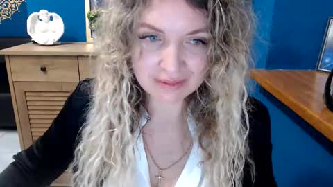 Donna online show from May 2026 06:21:01 AM