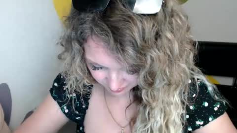 Donna online show from June 2026 10:12:01 PM