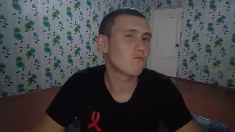 Snapshot of luxeboy_ chatting on September 2025 06:19:01 PM Mike online show from September 2025 06:19:01 PM
