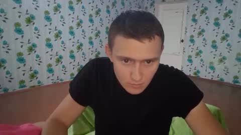 Snapshot of luxeboy_ chatting on September 2025 08:50:01 AM Mike online show from September 2025 08:50:01 AM