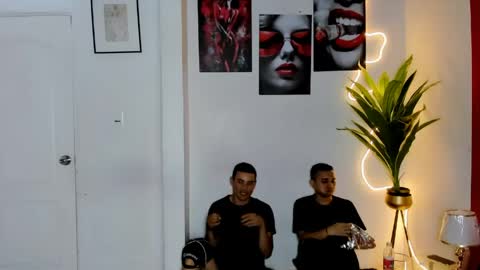 Snapshot of luxhousexx chatting on April 2026 01:11:02 AM Jackson and Matt online show from April 2026 01:11:02 AM