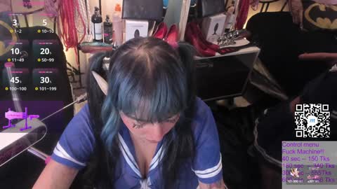 Snapshot of luxifer_666 chatting on December 2024 08:01:02 PM Luxifer  online show from December 2024 08:01:02 PM