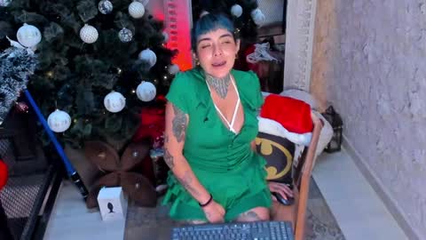 Snapshot of luxifer_666 chatting on December 2024 08:57:02 PM Luxifer  online show from December 2024 08:57:02 PM