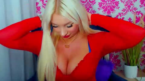 Luxuriaa online show from January 2025 08:48:01 PM