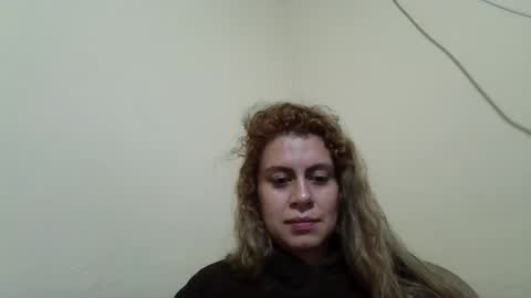 Snapshot of luxury_doll_01 chatting on April 2026 12:23:01 AM Luxury Doll 01 Mueca de Lujo online show from April 2026 12:23:01 AM