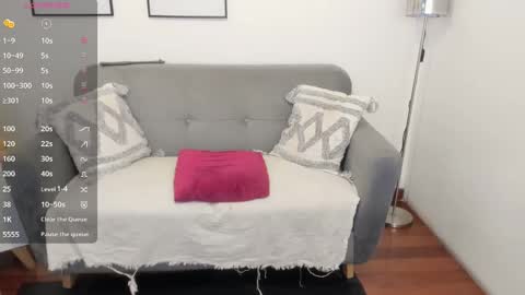 Lesly And Arnold online show from March 2025 03:51:01 AM