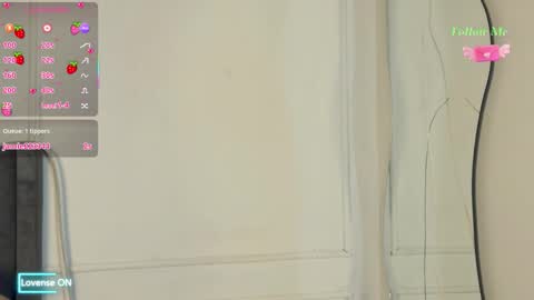 Tommy and Polly online show from November 2025 02:55:01 AM