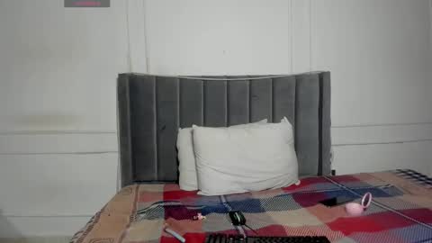 Tommy and Polly online show from January 2026 08:25:02 PM