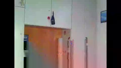 luxx72boy online show from April 2026 06:00:02 AM