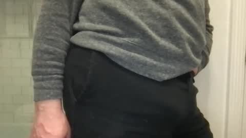 lvguynextdoor440656 online show from February 2026 01:00:02 AM