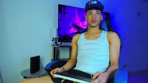 Lyam online show from March 2026 06:51:02 AM