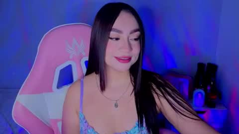 lyavalmont online show from July 2026 11:52:02 PM