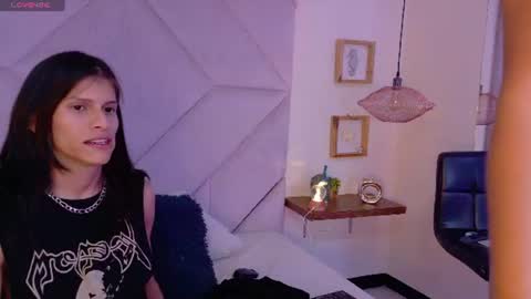Snapshot of lydon_y_eva chatting on July 2026 03:01:01 AM Lydon and Eva online show from July 2026 03:01:01 AM