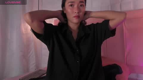Lyhana Lee online show from January 2025 03:03:01 PM