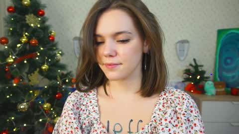 hi im Lyle online show from December 2024 06:25:02 AM