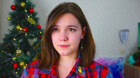 hi im Lyle online show from December 2024 06:28:02 AM