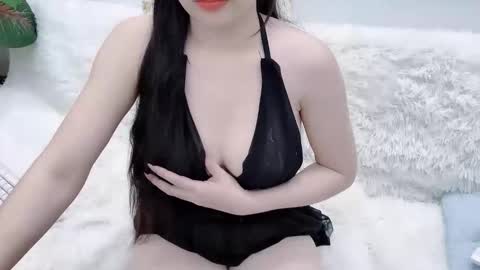 lyly_sweet97 online show from April 2026 02:04:01 AM