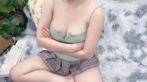 Snapshot of lyly_sweet97 chatting on May 2026 02:17:02 AM lyly_sweet97 online show from May 2026 02:17:02 AM