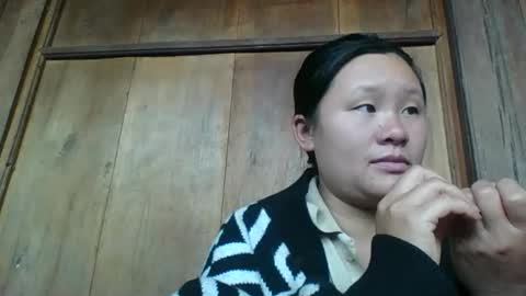lylymai online show from September 2025 01:44:01 AM