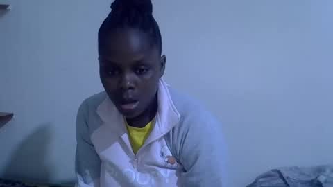 lyn_anna online show from May 2026 12:51:02 AM