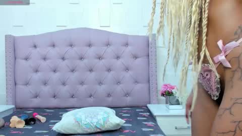 Snapshot of lyndajones chatting on January 2026 12:22:02 PM Lynda online show from January 2026 12:22:02 PM