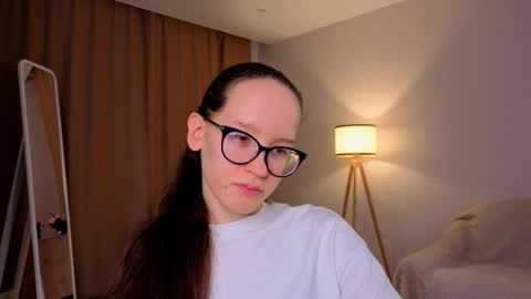 Sara online show from February 2026 04:05:02 PM