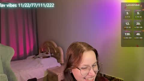 lynne_dawson online show from October 2025 06:08:02 PM