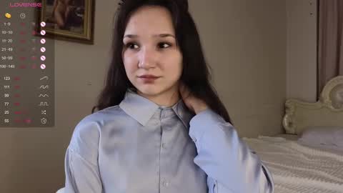 Lola online show from February 2025 06:58:01 PM