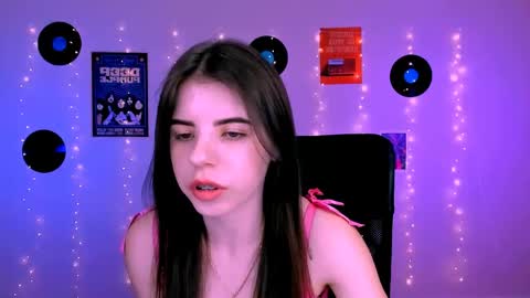 Snapshot of lyra_desire chatting on May 2026 08:44:01 AM lyra_desire online show from May 2026 08:44:01 AM