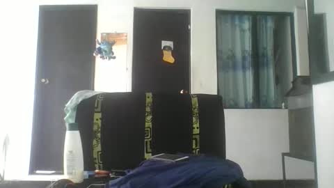 Snapshot of m0ntana777 chatting on October 2025 05:59:01 PM m0ntana777 online show from October 2025 05:59:01 PM