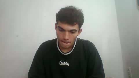 Snapshot of m0ntana777 chatting on October 2025 10:41:02 AM m0ntana777 online show from October 2025 10:41:02 AM