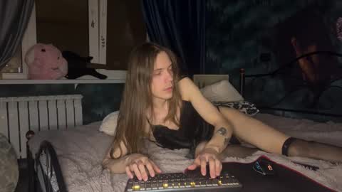 Snapshot of m1shq chatting on January 2025 11:56:01 PM m1shq online show from January 2025 11:56:01 PM