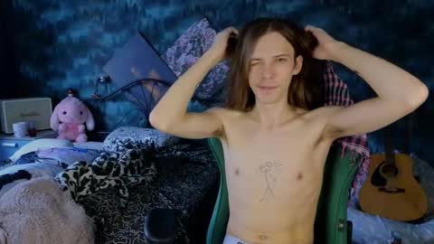 Snapshot of m1shq chatting on September 2025 03:00:02 PM m1shq online show from September 2025 03:00:02 PM